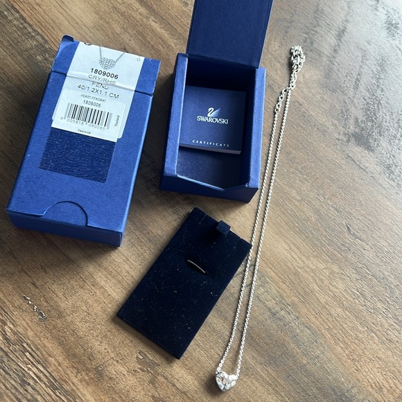 Swarovski Reversible Heart Crystal Pave Slider Pendant
Silver - Picture 4 of 5